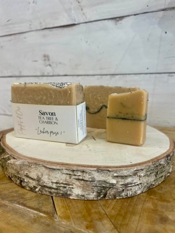 Savon Tea Tree et Charbon